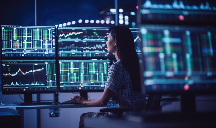 Is Data Fabric the Future of Data Management Platforms?